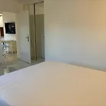 Graziella 410 شقة جوان ليه باه